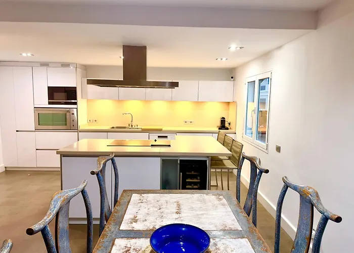 Ocean View House 法马拉