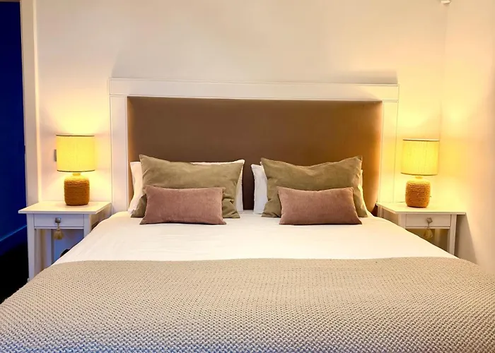 Ocean View House 度假居 法马拉